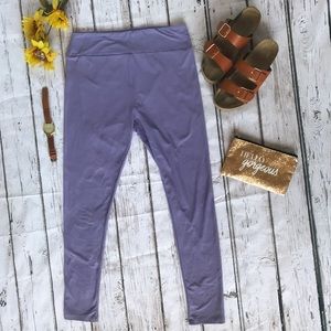 ‼️💥LuLaRoe leggings! Light purple Tall & Curvy!